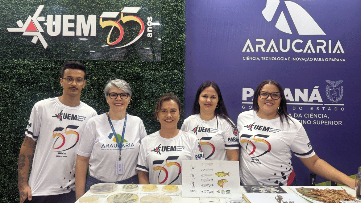 PEA-representando-o-NAPI-Taxonline-com-a-Fundação-Araucária-na-Expoingá-10_05_25-4